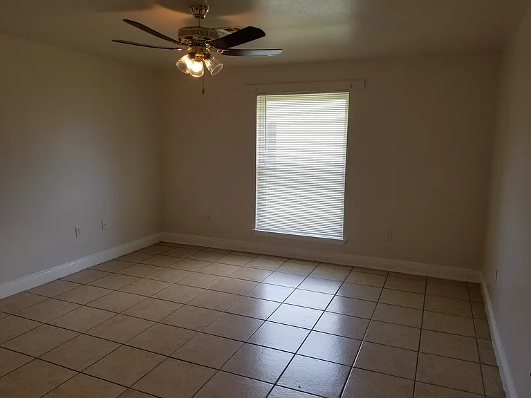 10900 Roger Dr #C — Photo 5