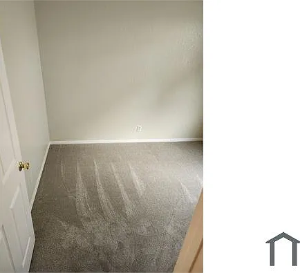1235 Lovers Ln #A — Photo 10