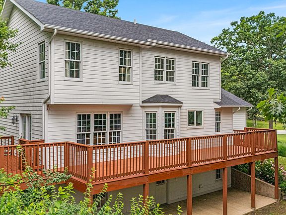 4th image of 406 Bobwhite Lane