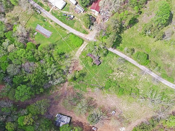 4th image of 385 Elrod Cir
