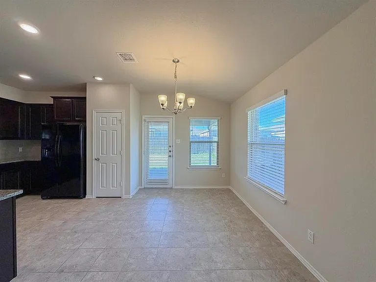 6328 Dorothy Muree Dr — Photo 10
