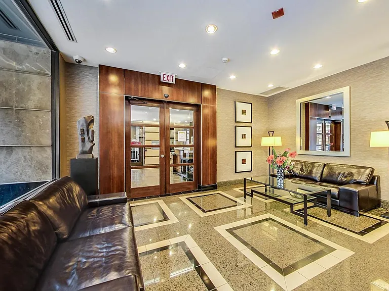 30 E Huron St #5605 — Photo 26
