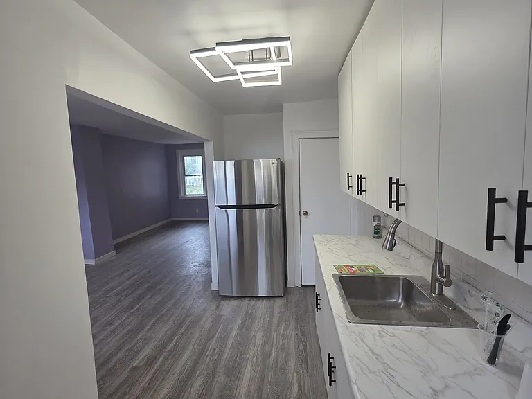 4125 Maywood St — Photo 12