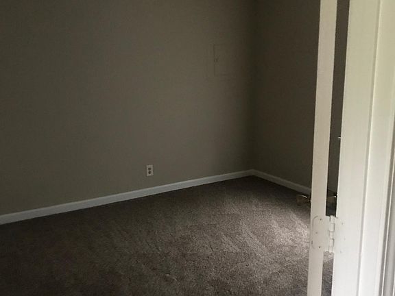 2nd image of 807 Forest St