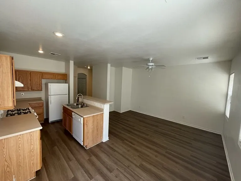 5875 W Santoli Ave — Photo 2