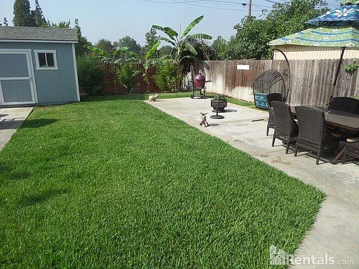 3rd image of 424 Jacaranda Pl