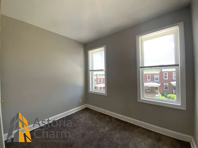 730 N Edgewood St — Photo 20