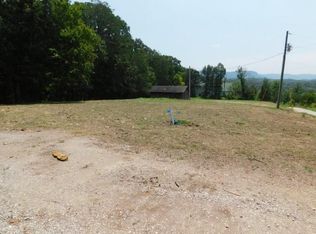 449 Log Cabin Rd, Berea, KY 40403