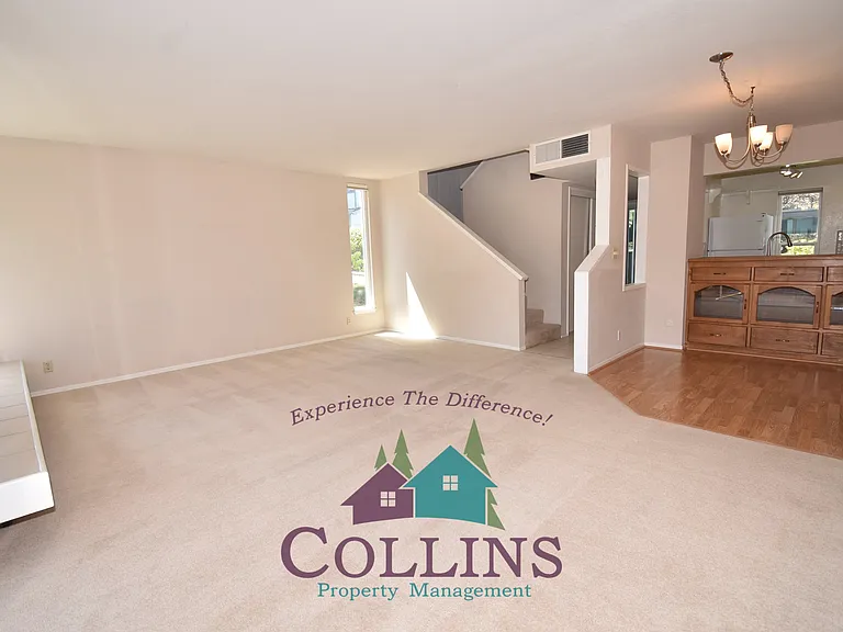 107 Rockwood Dr — Photo 4