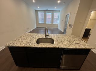 115 N Charles St APT 306, Baltimore, MD 21201