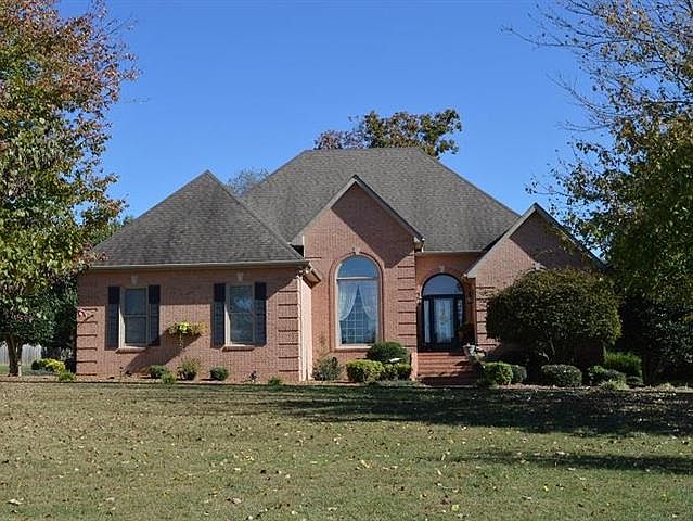 1st image of 370 Franklin Heights Dr