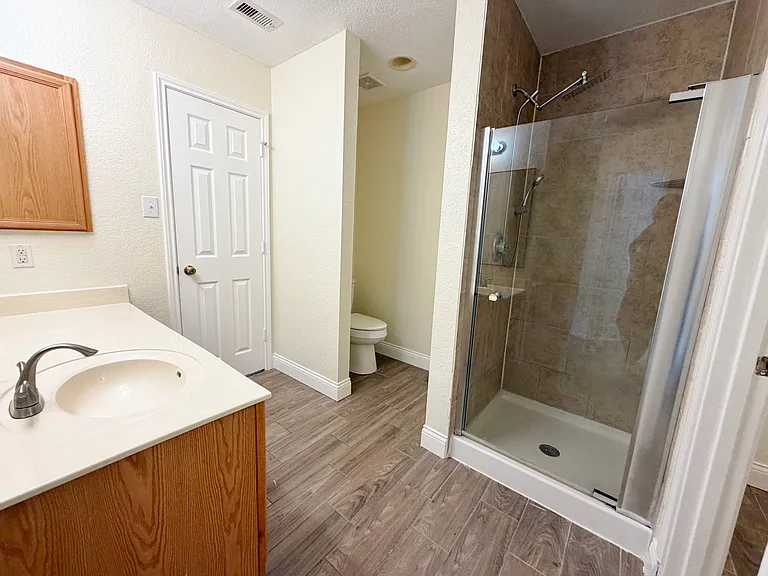 847 Quitman Oak — Photo 26