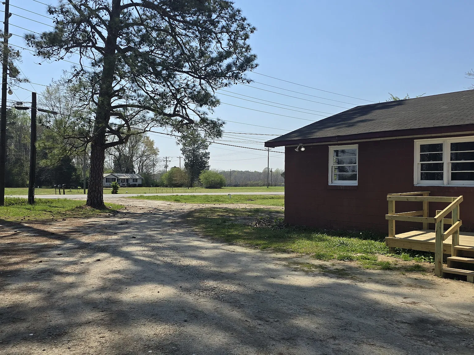 2 bed, 736 sqft, $888 — Photo 2