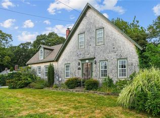 671 County Rd, Barrington, RI 02806