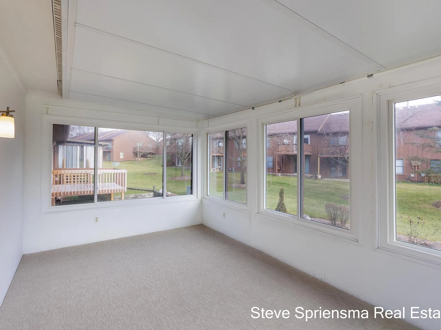 3266 Piccadilly Cir SE — Photo 4