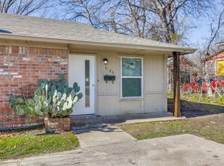 3126 Hunter St, Fort Worth, TX 76112