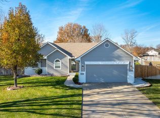 2621 N Parkdale Ct, Wichita, KS 67205