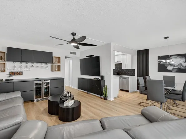 3029 Harwood Dr #3029-D, Deerfield Beach, FL 33442