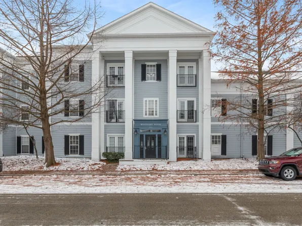 2121 Grenville St APT 2D, Carmel, IN 46032