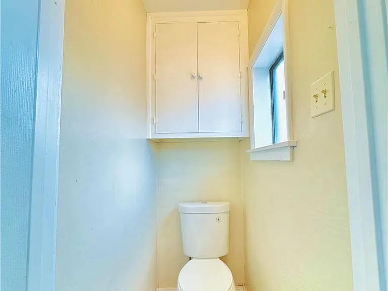 36 S Jefferson St — Photo 12