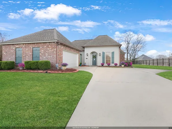 6081 Sandy Creek Ln, Zachary, LA 70791