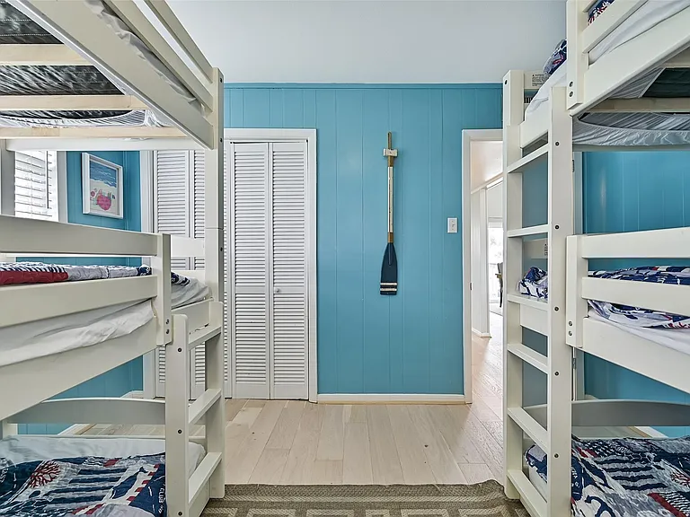 16904 Beachcomber Dr — Photo 26