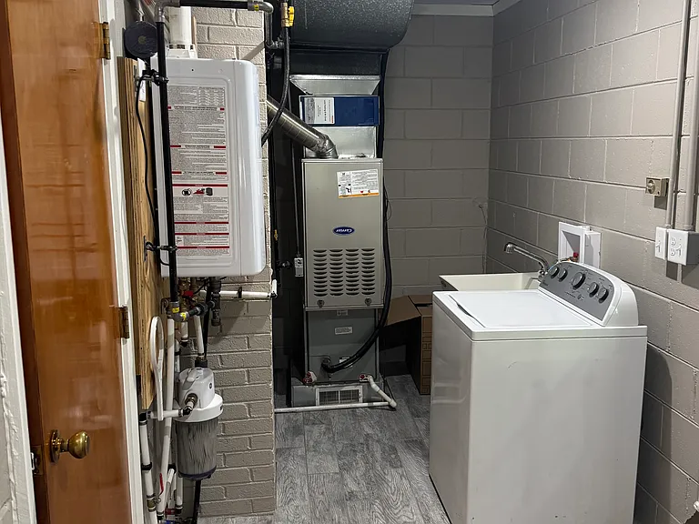 Laundry Room/Utility