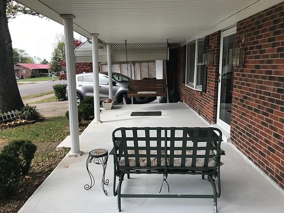 4th image of 503 Greenbriar St