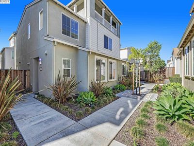 8521 Central Ave, Newark, CA, 94560