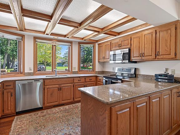 3rd image of 1144 Lois Ct