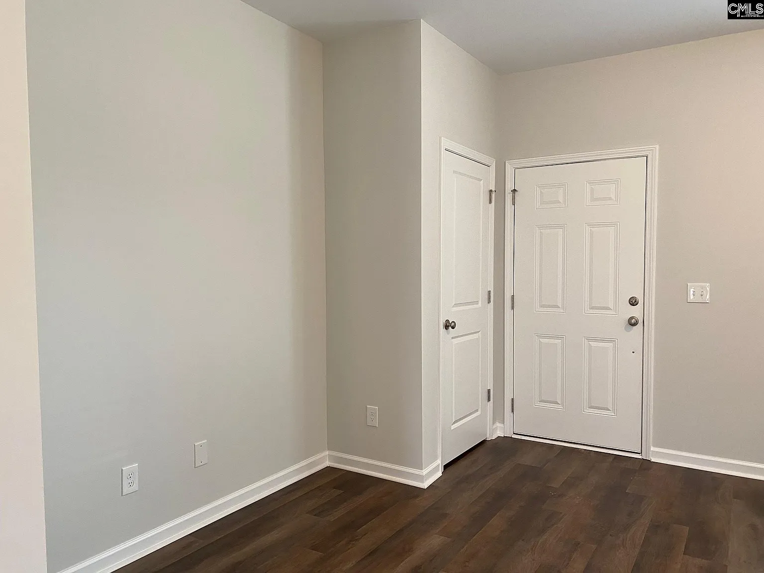 3 bed, 1288 sqft, $1,825 — Photo 3