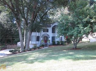 1504 Rocky Creek Dr, Woodstock, GA 30188