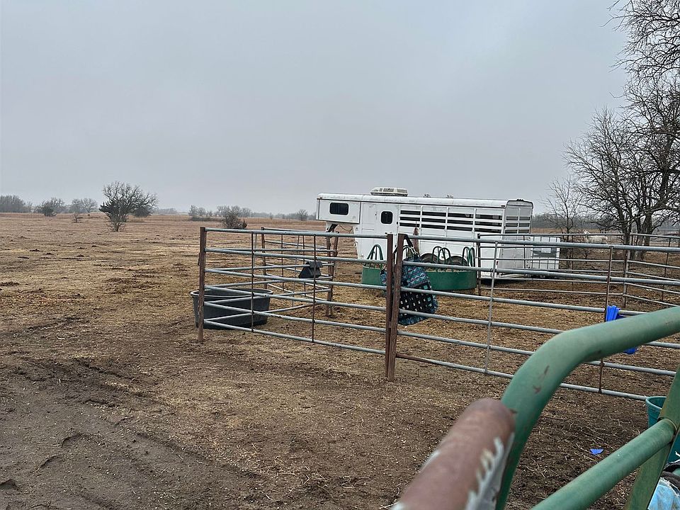 2nd image of 0 SE Teter Rd