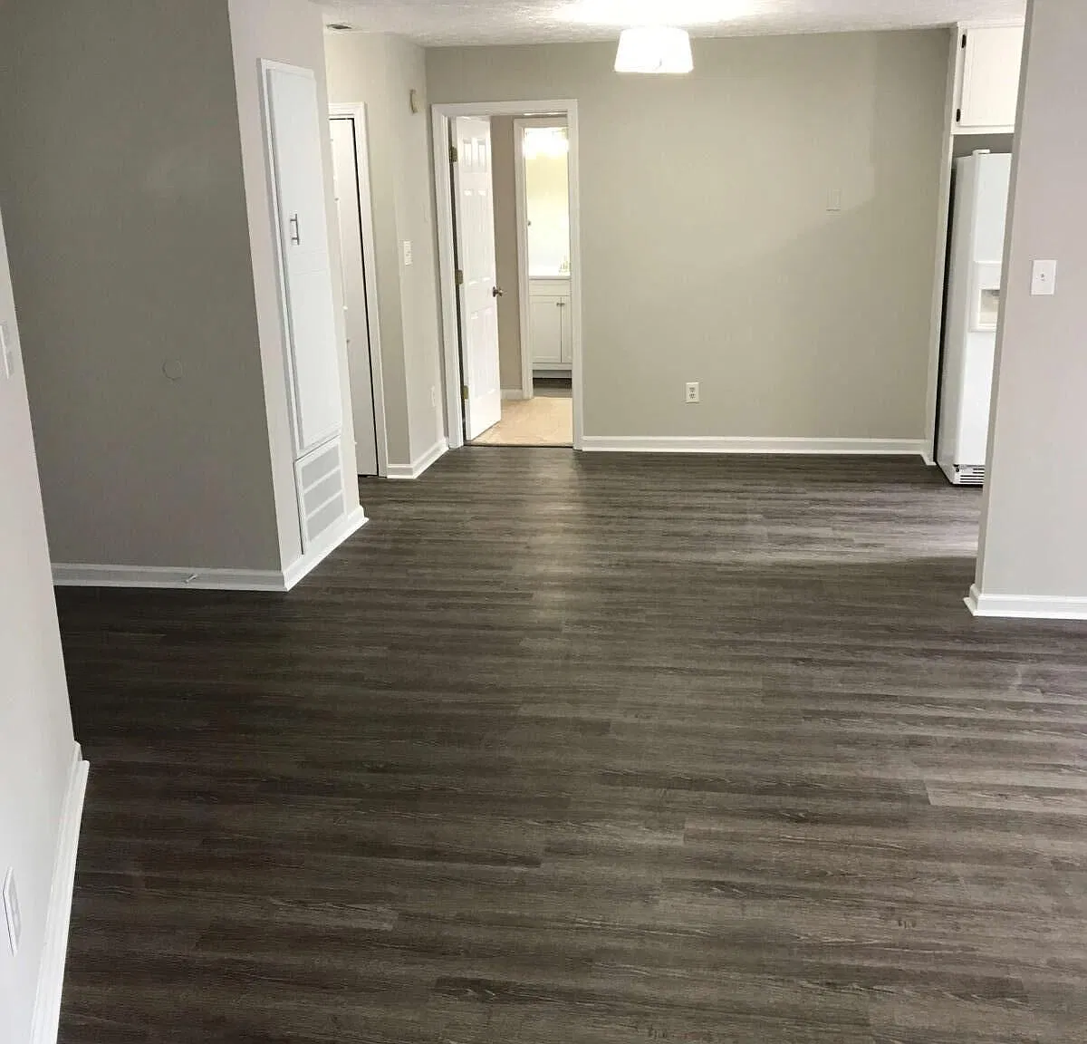 3 bed, 2.0 bath, 1251 sqft, $2,250 — Photo 4