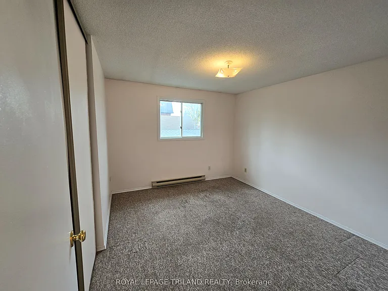 91 Alexandria Ave #202 — Photo 11