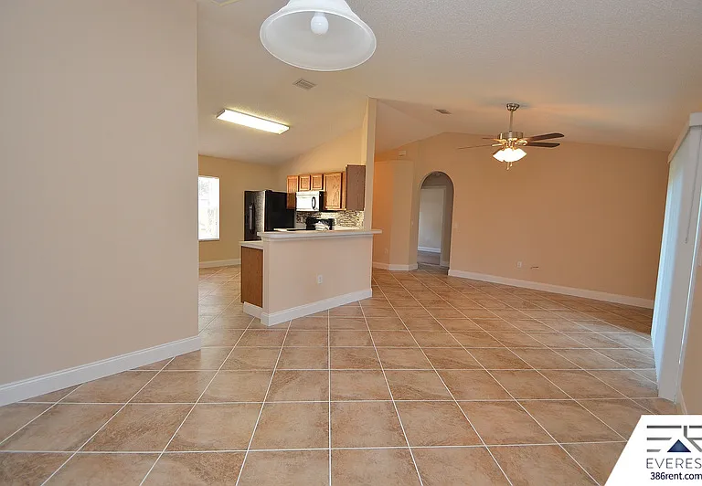 5 Richfield Ln — Photo 5