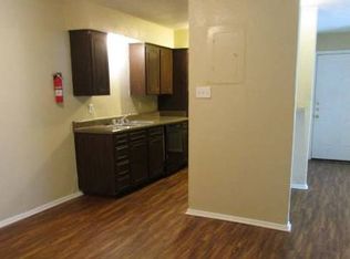 700 Quail Wood Ln APT 150, Fort Worth, TX 76112