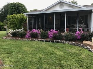 615 Dwight Ln, Sevierville, TN 37876