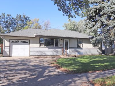 1806 N Washington St, Bismarck, ND, 58501