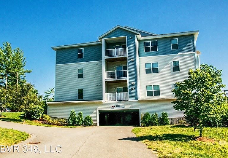 349 Brook Village Rd Nashua, NH, 03062 Apartments for Rent Zillow