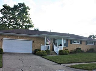 1401 Richmoor Rd, Springfield, OH 45503