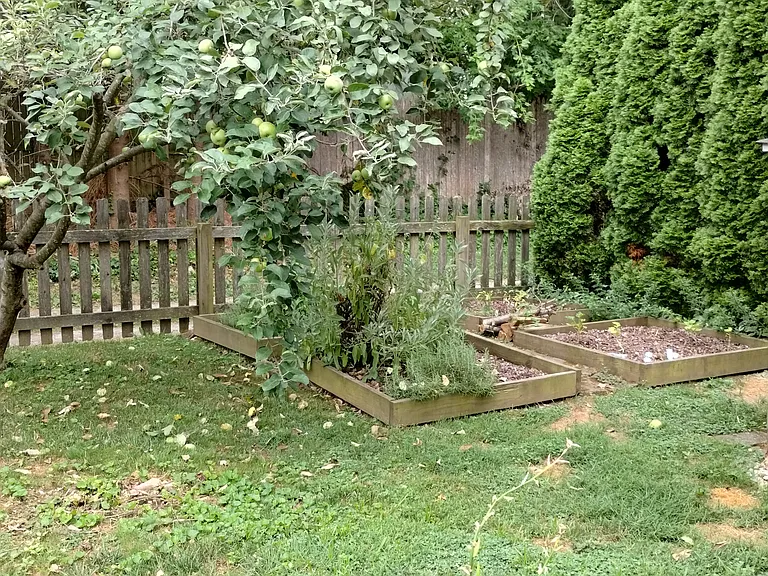 103 Valley View Rd — Photo 12