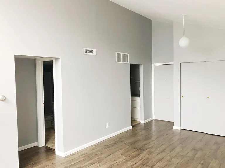 4710 Charecote Ln #M — Photo 13