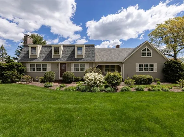 480 Comstock Pkwy, Cranston, RI 02921