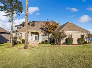 5912 Riviera Dr, Benton, AR 72019