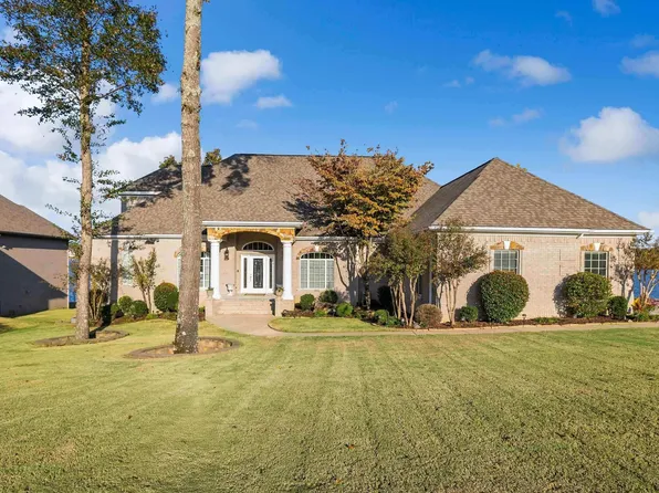 5912 Riviera Dr, Benton, AR 72019