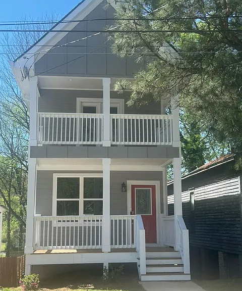 857 McDaniel St SW — Photo 1