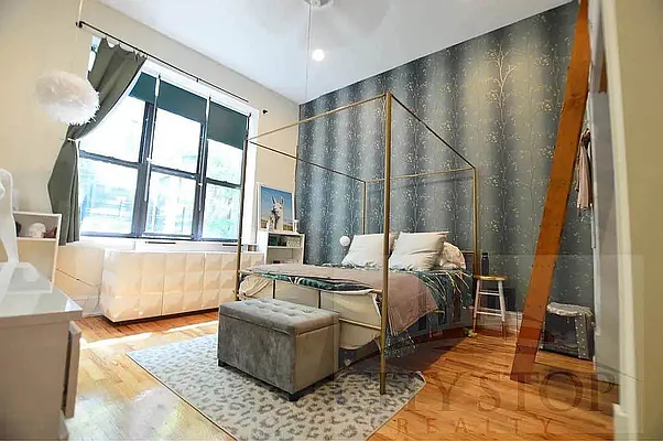 Rented by City Stop Realty | media 15