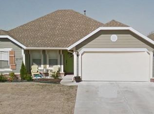3730 Deerhurst St, Springdale, AR 72764