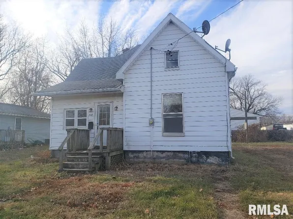 827 Cox St, Jacksonville, IL 62650